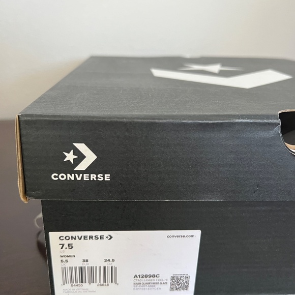 Converse Chuck Taylor All Star Lift, Size 7.5 - Picture 10 of 11